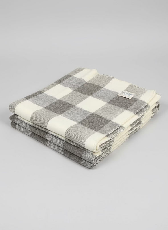MacAusland’s Woolen Mills Blankets - Double - 76" x 90"