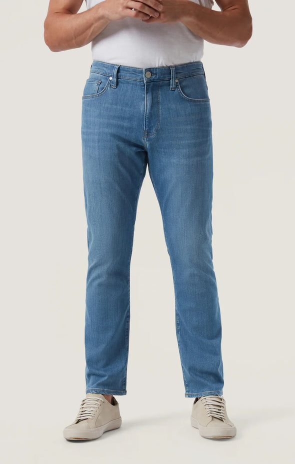 34 Heritage Camino Relaxed Straight Jeans in Cloud Blue Urban - H0022788872