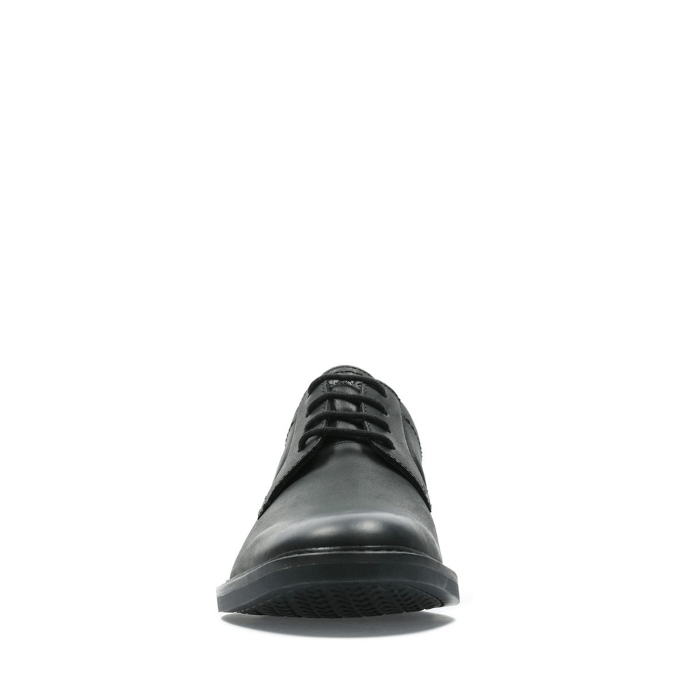 Clarks black top dress shoes