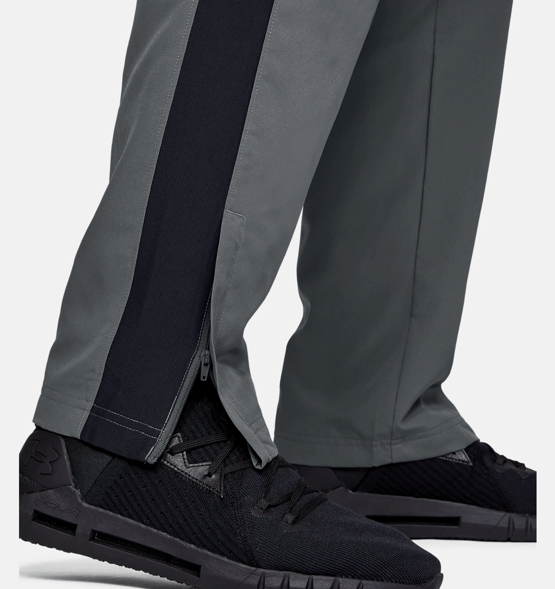 Under Armour Men's Sportstyle Woven Pants : : Clothing, Shoes &  Accessories